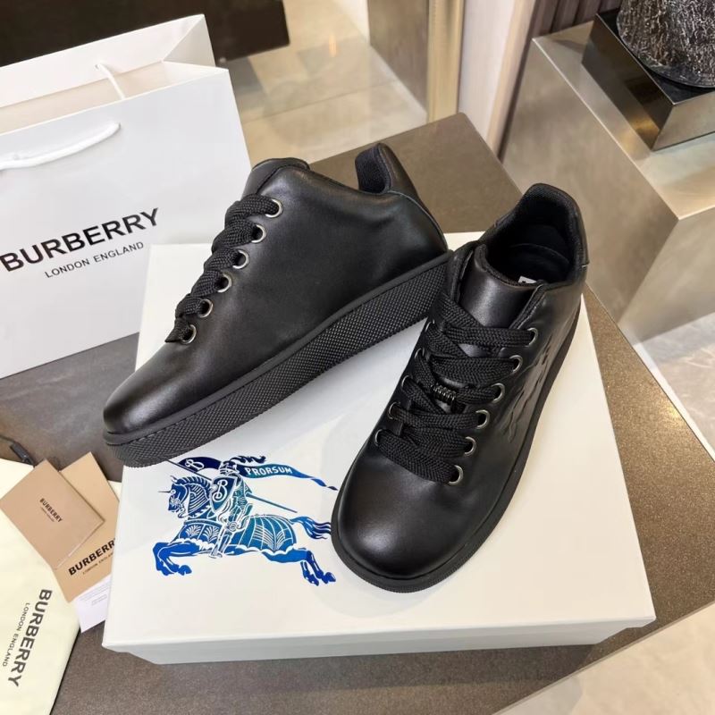 Burberry Low Shoes